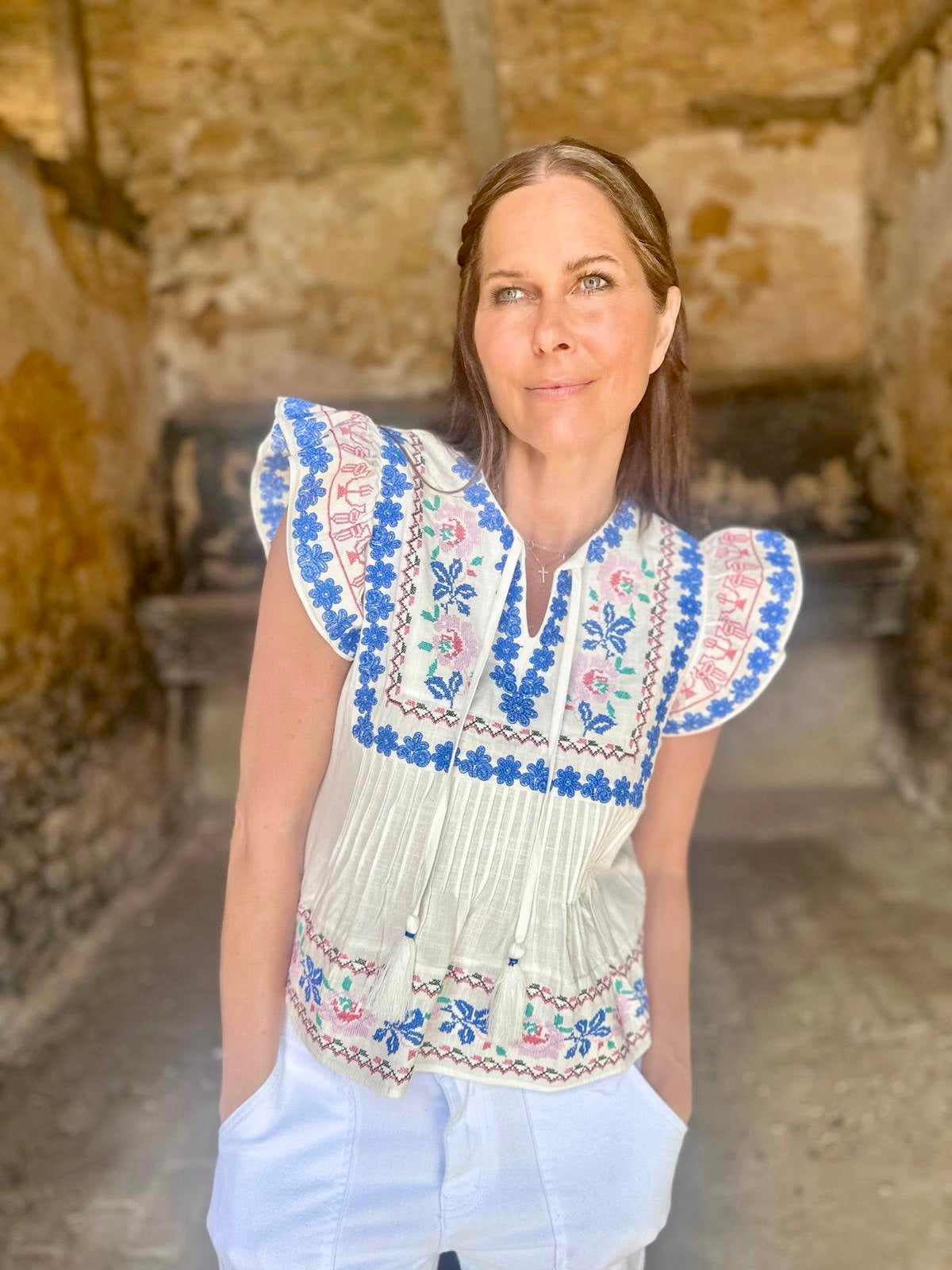 Helly Embroidered Top - White