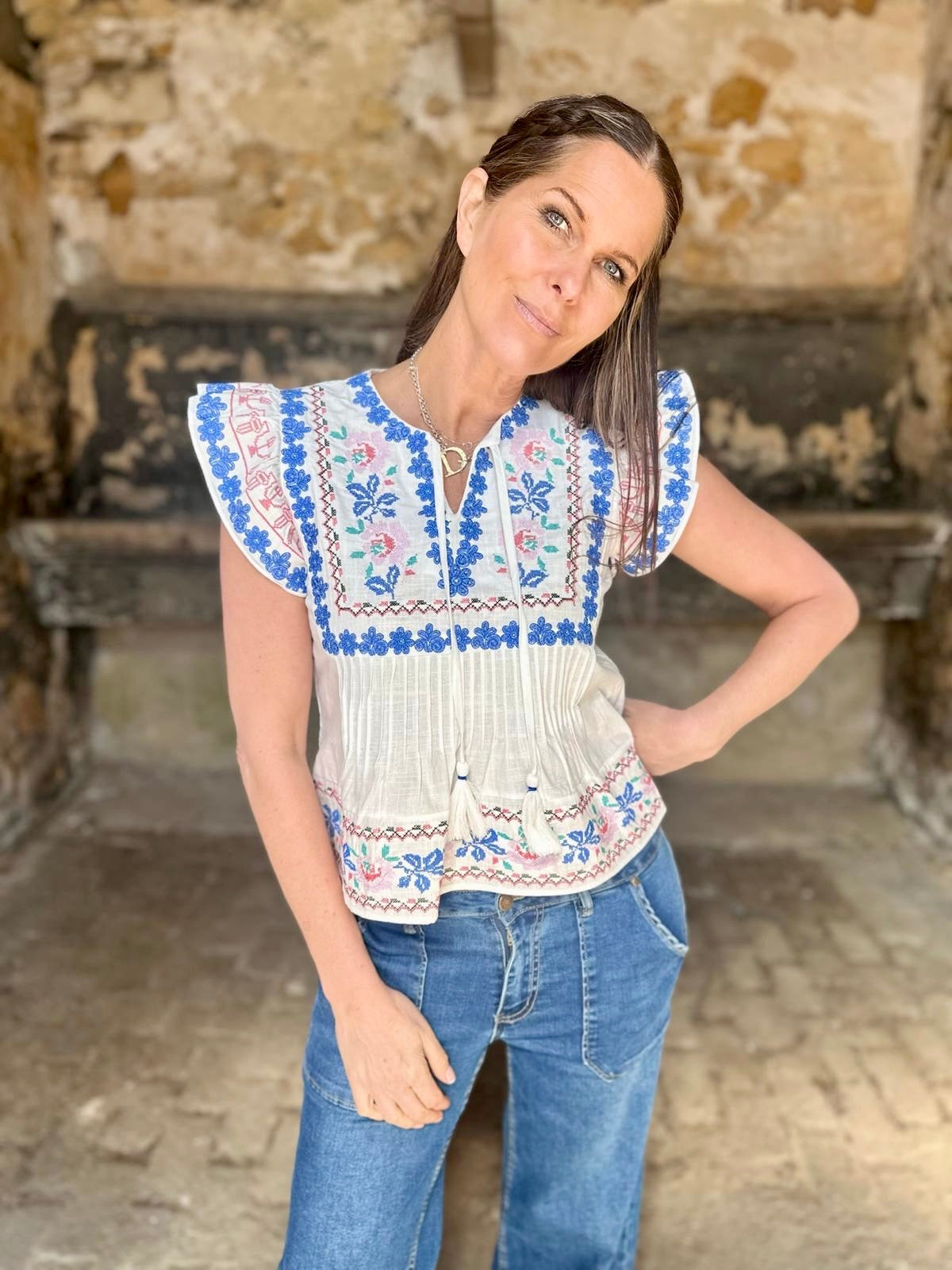 Helly Embroidered Top - Neutral