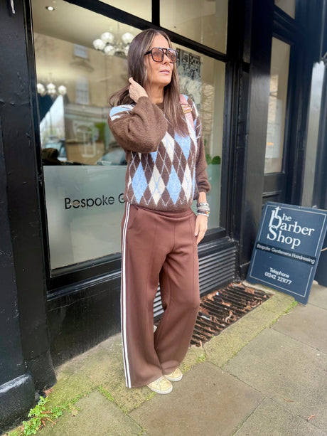 Argyle Crew Neck - Chocolate