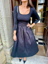 April LS Dress Black