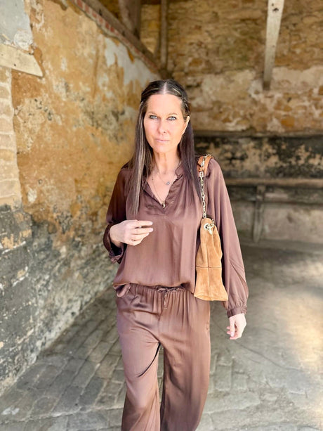 Kaite Silk Blend Blouse Chocolate