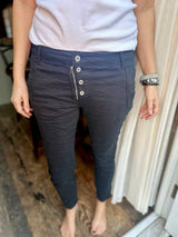Jean Lux Black