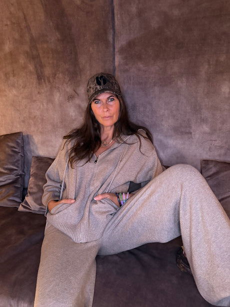 Sue Knitted Hoodie - Taupe