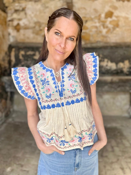 Helly Embroidered Top - Neutral