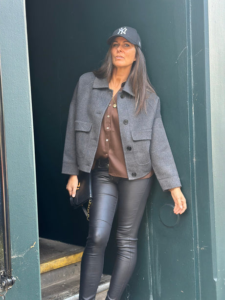 Jean Lux Leather Look Black