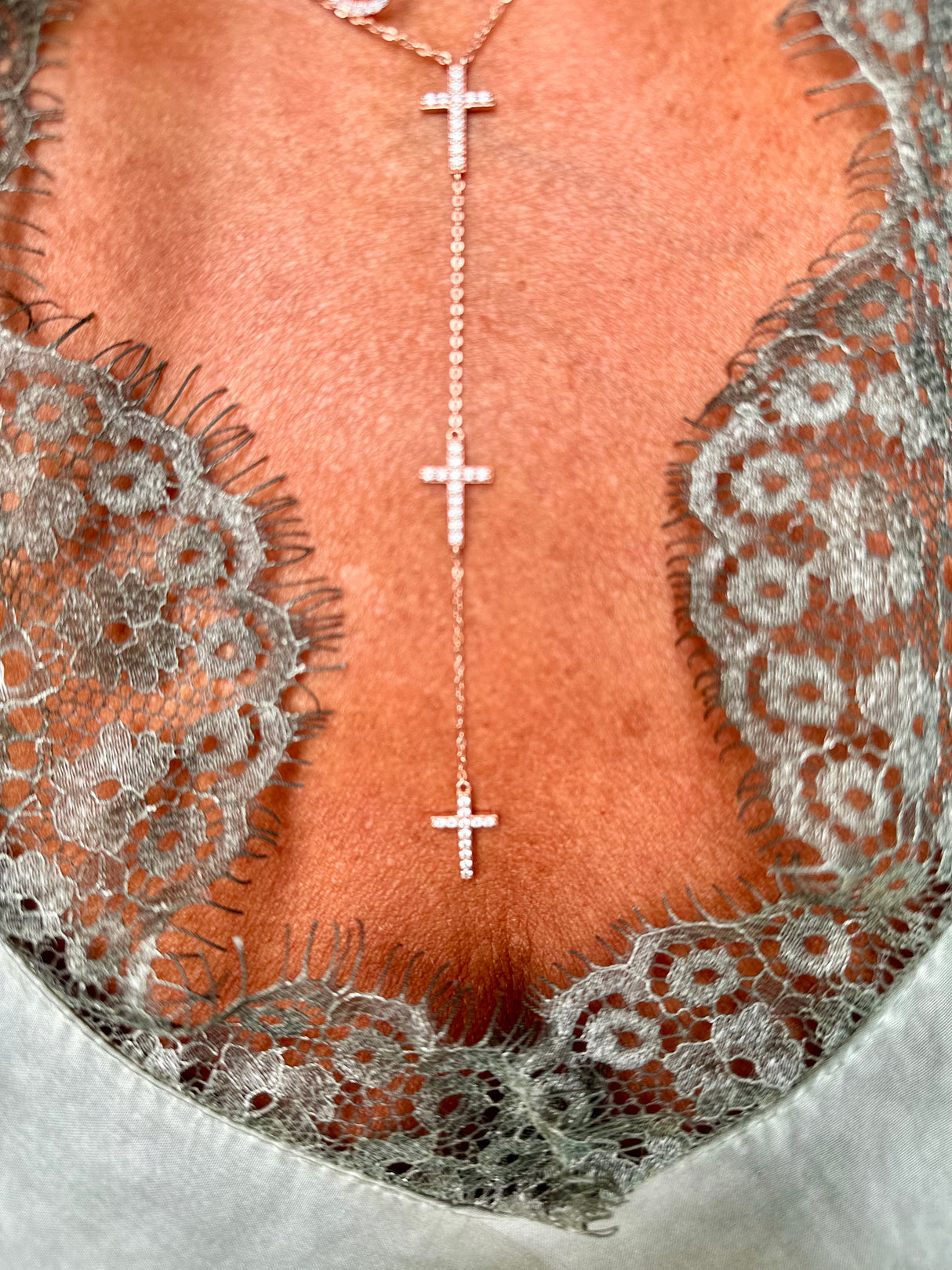 Lariat Cross