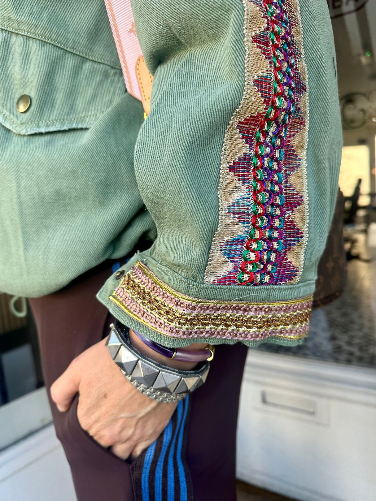 Art Jacket