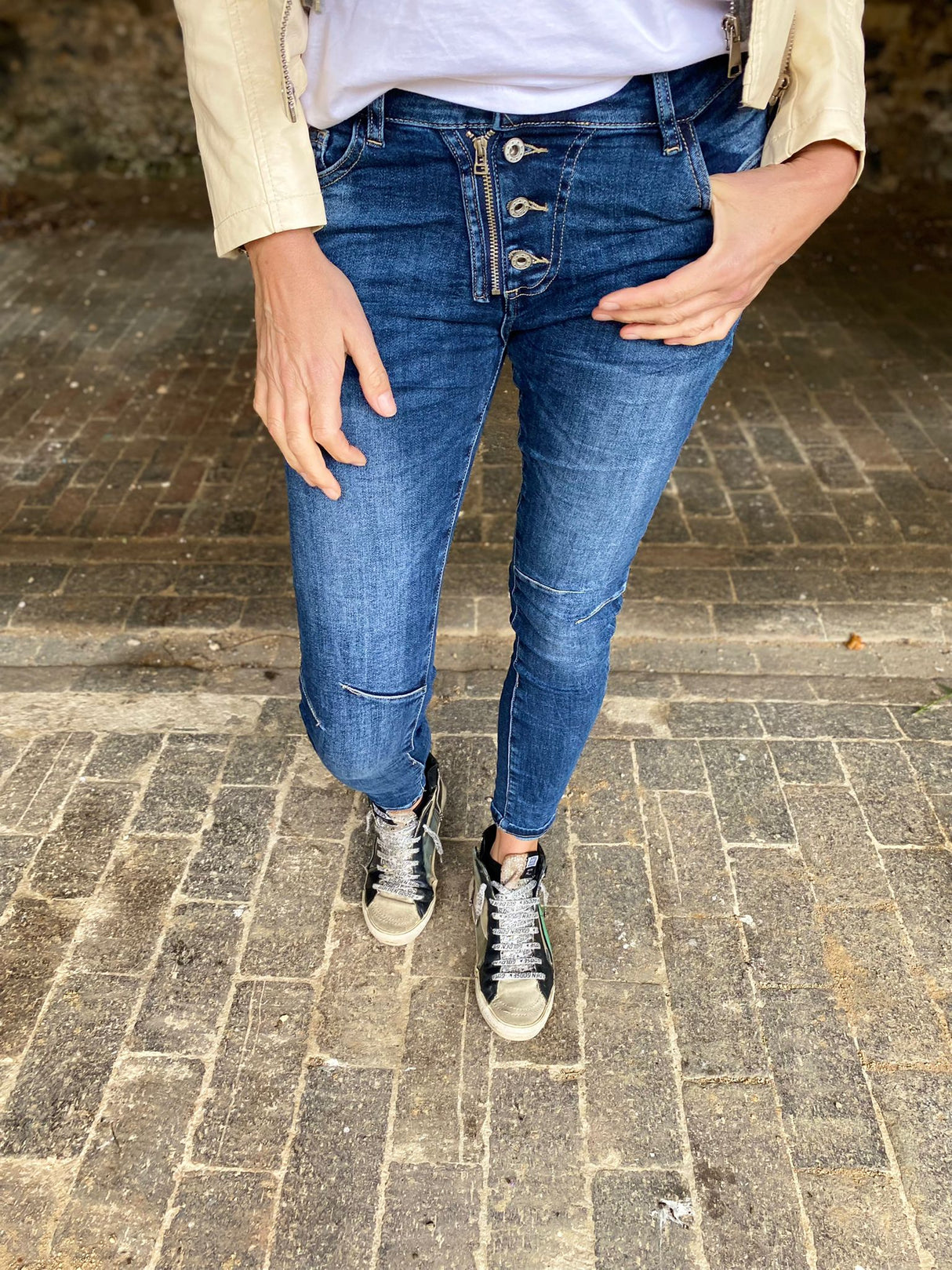 Jean Lux Dark Wash